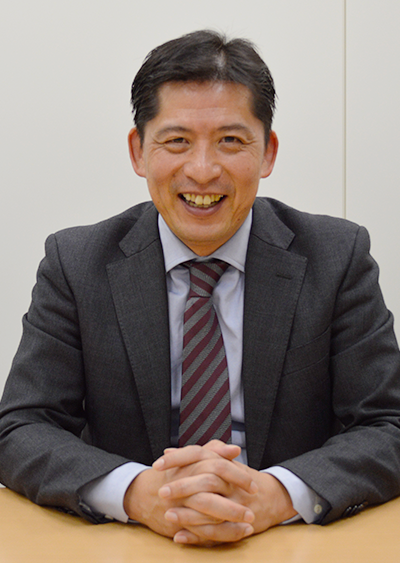 日本パレットレンタル株式会社　物流企画部　上席部長　二村　篤志様