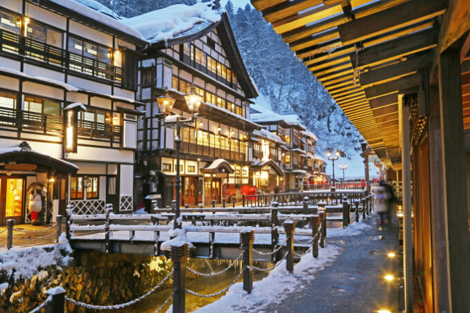 銀山温泉