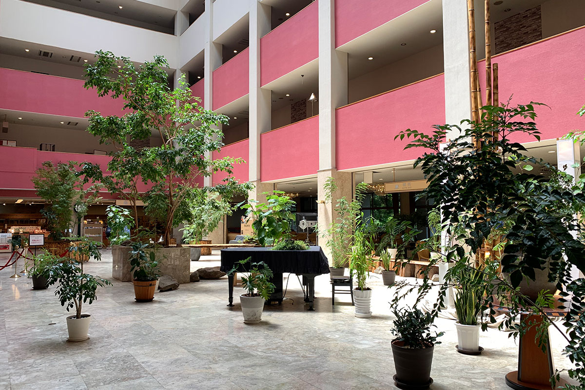 ワークスペース・ロビー・ハンモックスペース