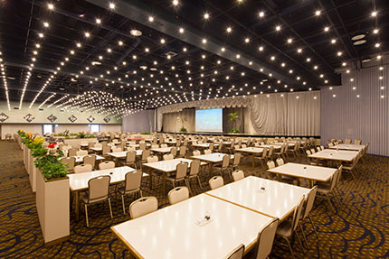 コンベンションルーム大