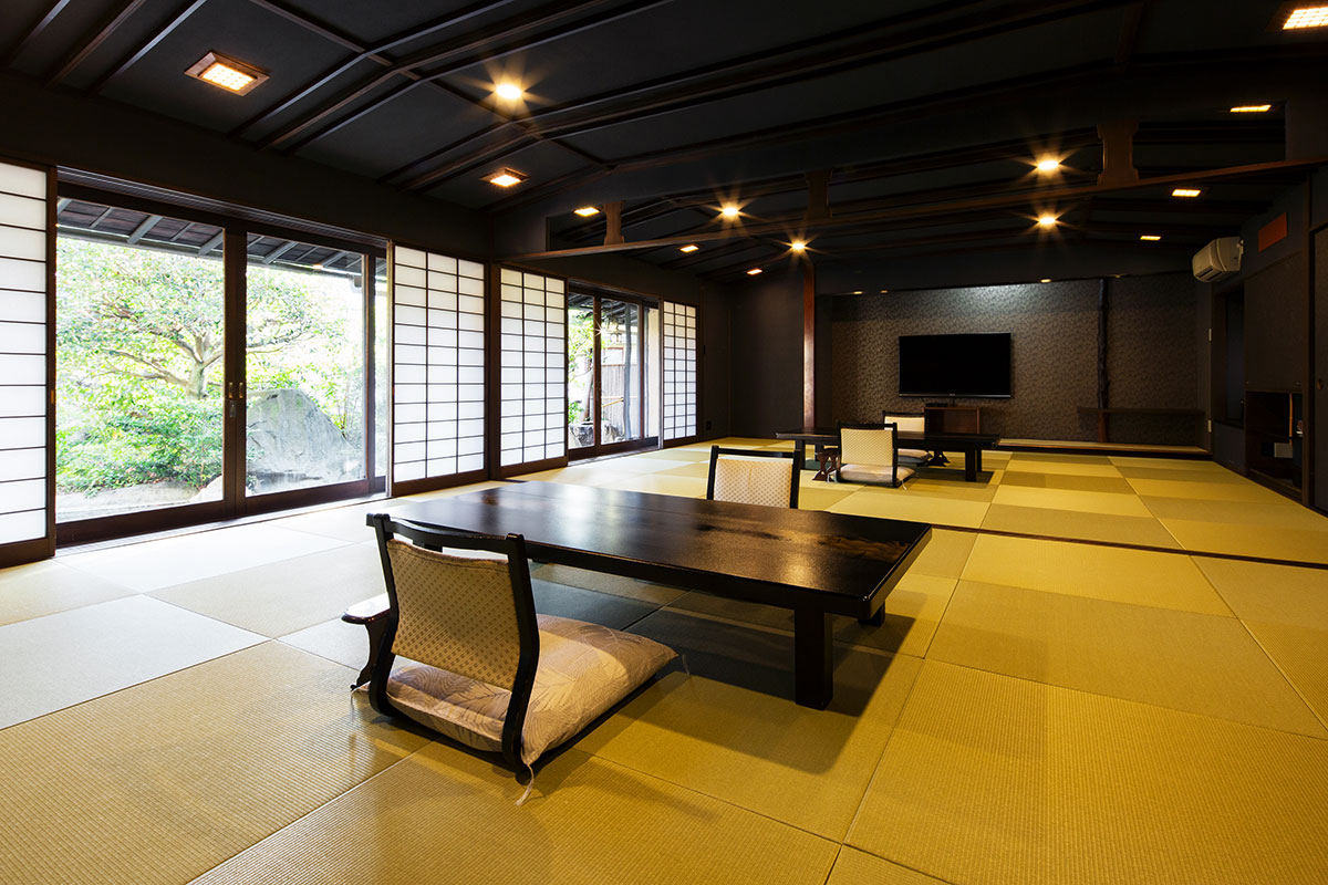 温泉半露天付ジャパニーズスイートルーム