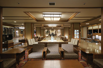 フロント前ロビー