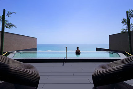 温泉ぷーろ「HARUKA」