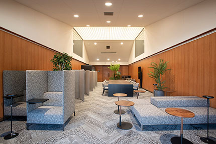 コワーキングルームbyH1T (2)