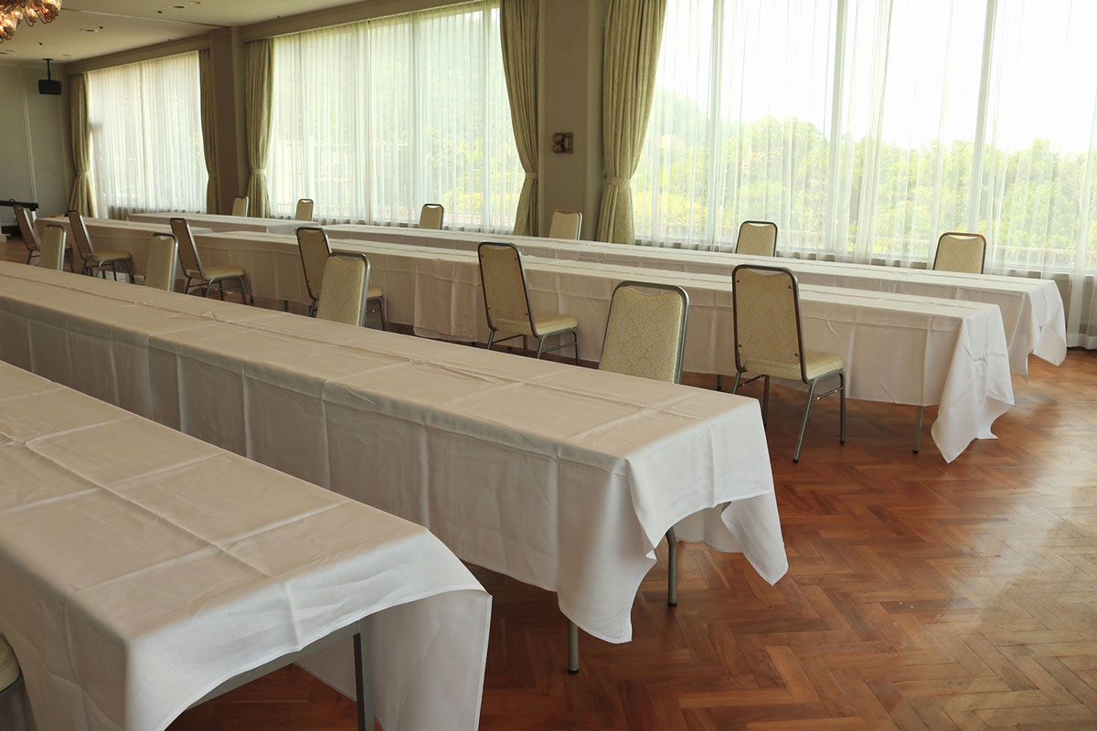 洋風宴会場