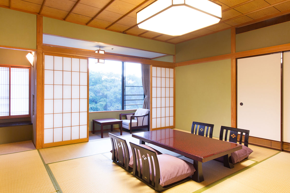 客室「楽」の一例