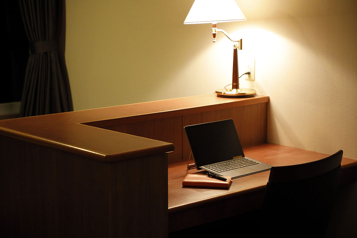 スタンダードツイン・机椅子